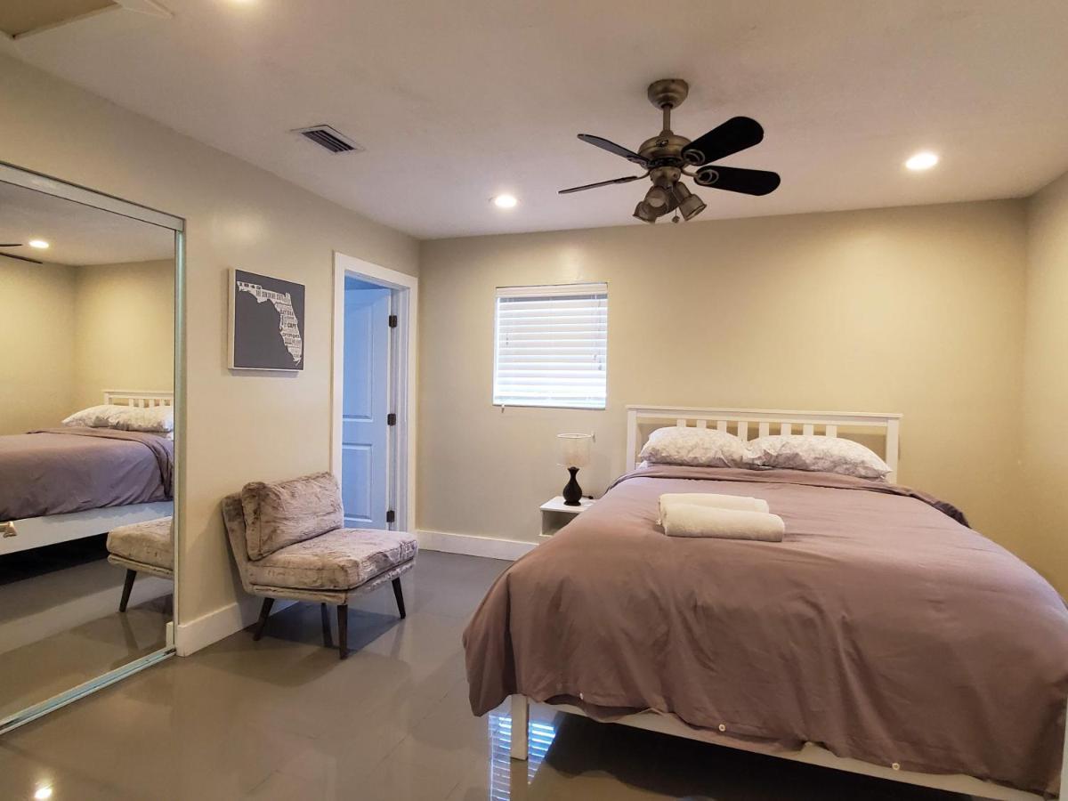 Lakefront Vacation Home - Sleeps 8 데이비 외부 사진