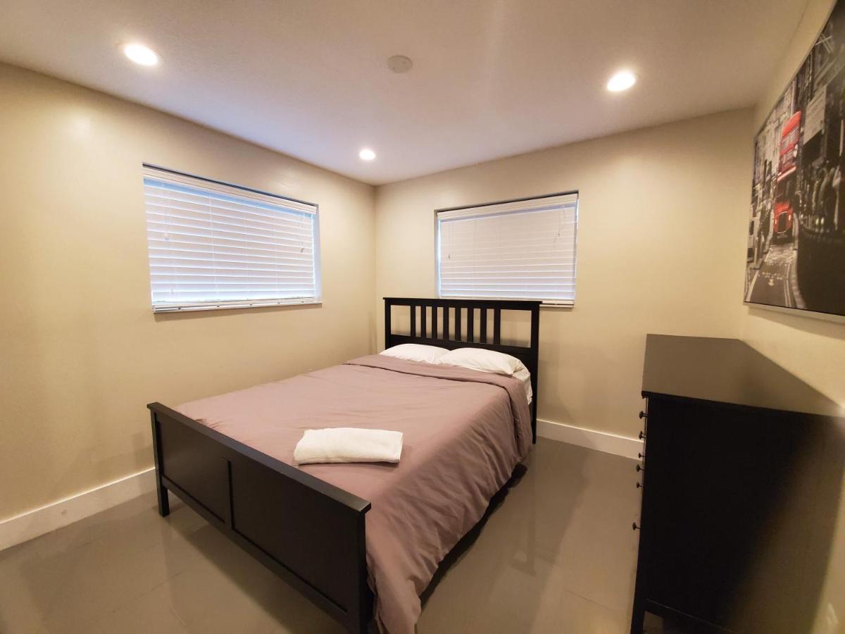 Lakefront Vacation Home - Sleeps 8 데이비 외부 사진